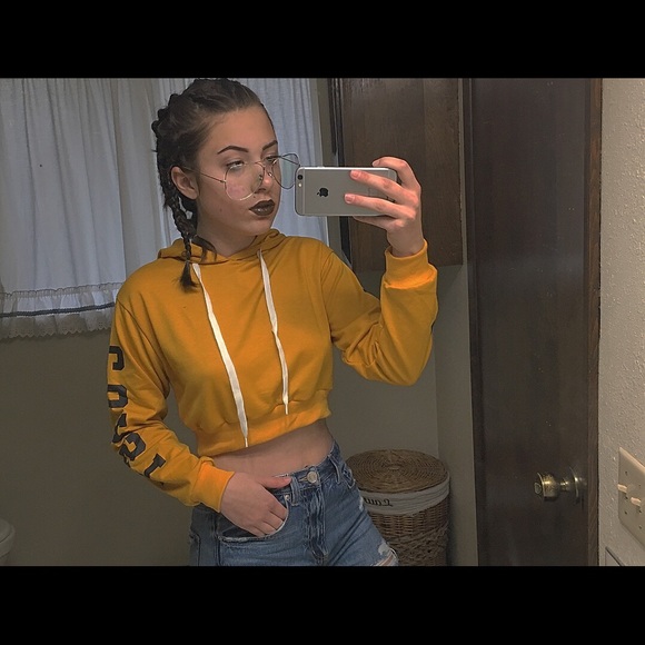 Meet your Posher, Svea - Picture 2 of 2